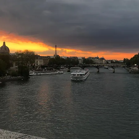 Homestay In In Paris